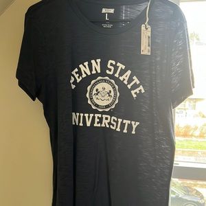 *NEW WITH TAGS* AEO Tailgate Penn State University Navy Tee
